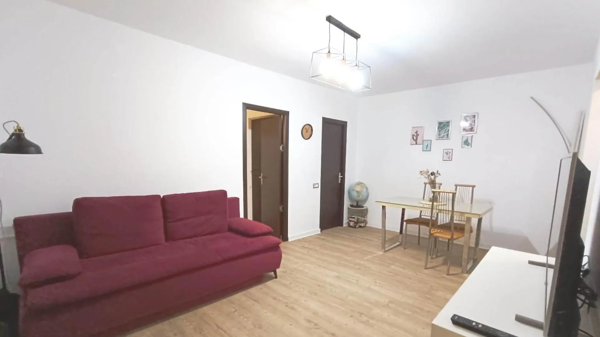 Old Town Apartment Bukarest 0*,  Románia