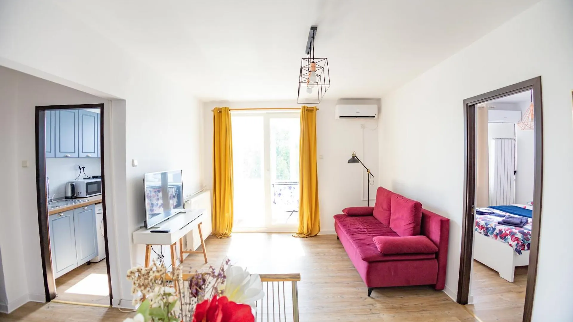 Old Town Apartment elérhetőségei